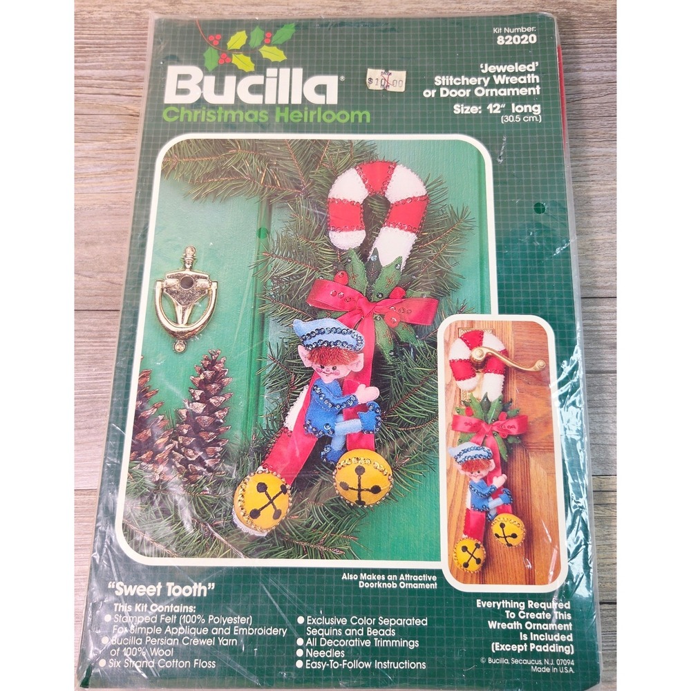 Bucilla Sweet Tooth Christmas Elf Felt Applique Kit Vintage Wreath Ornament